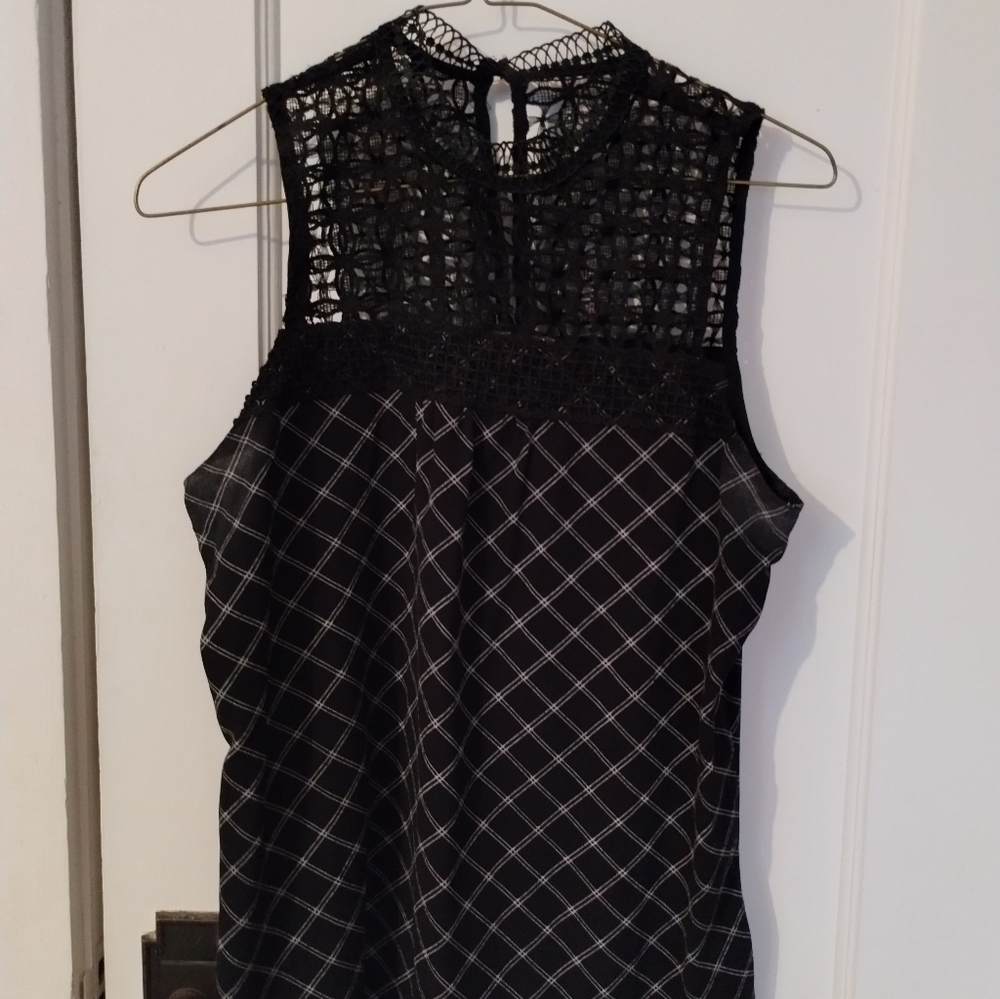 Black cutout top